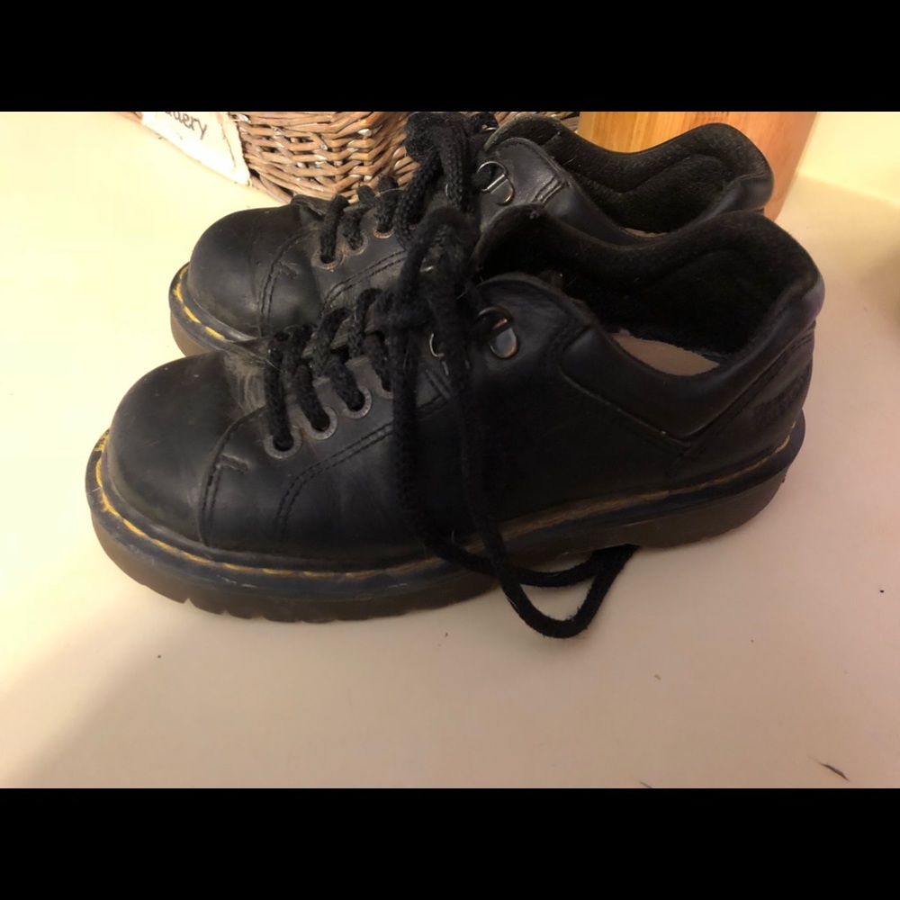 Dc martens shoe